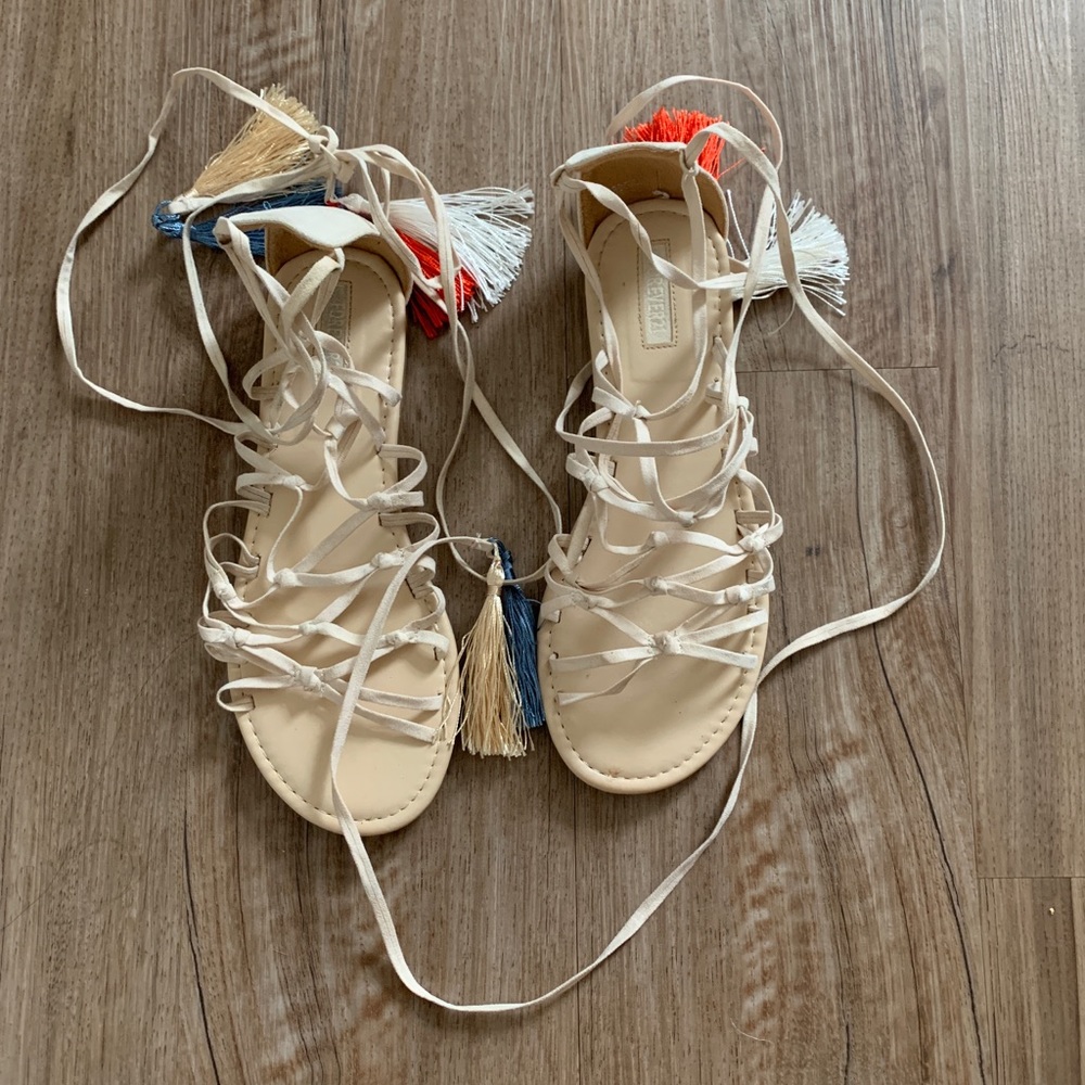 Strappy tassel flat sandals size 6 forever 21
